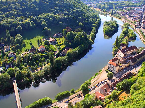 La vallée du Doubs et la Bourgogne (BDJ_AIPP) 