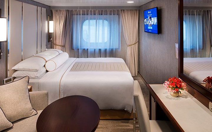 Photo cabine Azamara Onward