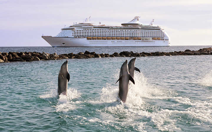 Bateau Adventure of the Seas