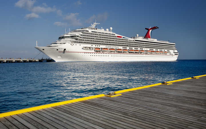 Carnival Glory