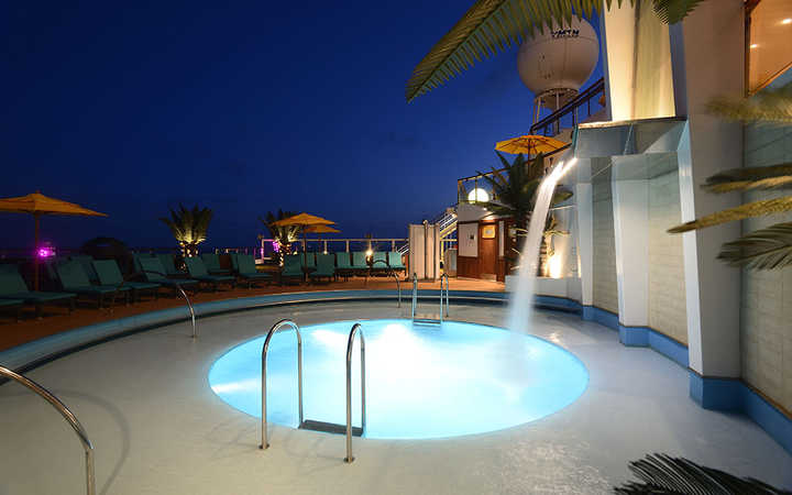 Bateau Carnival Sunshine