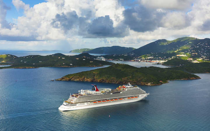 Bateau Carnival Vista