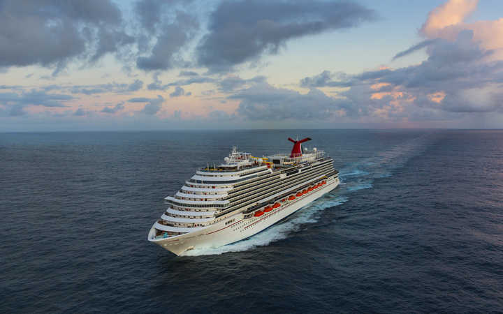 Bateau Carnival Vista