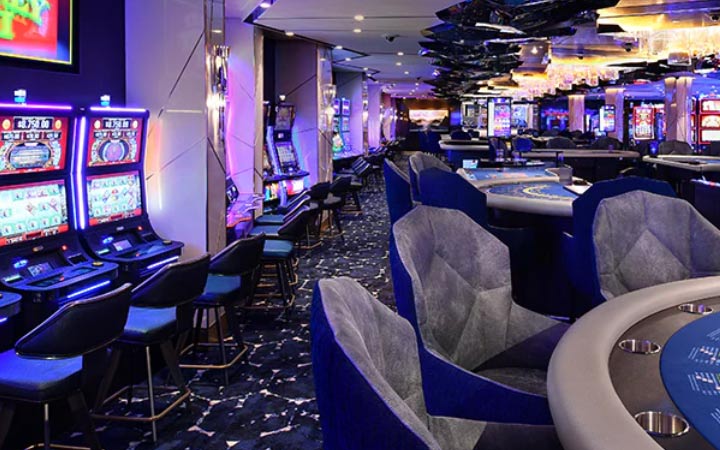 Bateau Celebrity Ascent