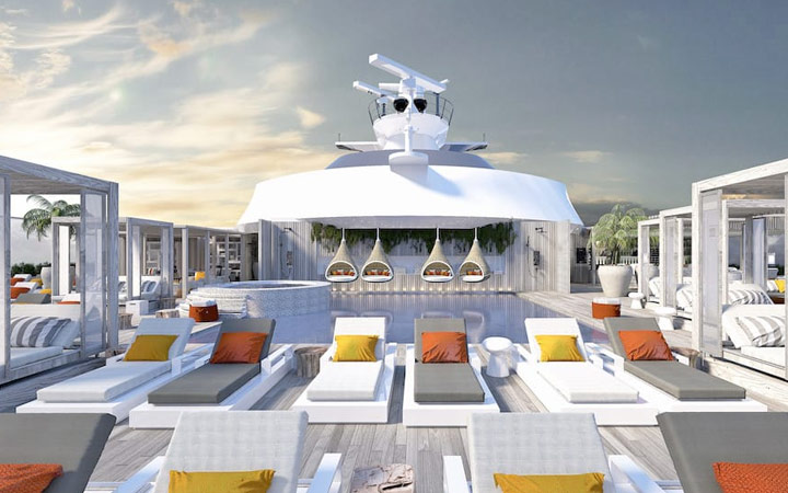 Bateau Celebrity Beyond