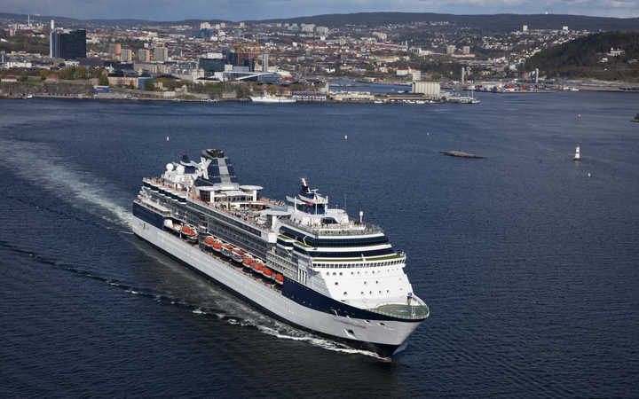 Bateau Celebrity Constellation