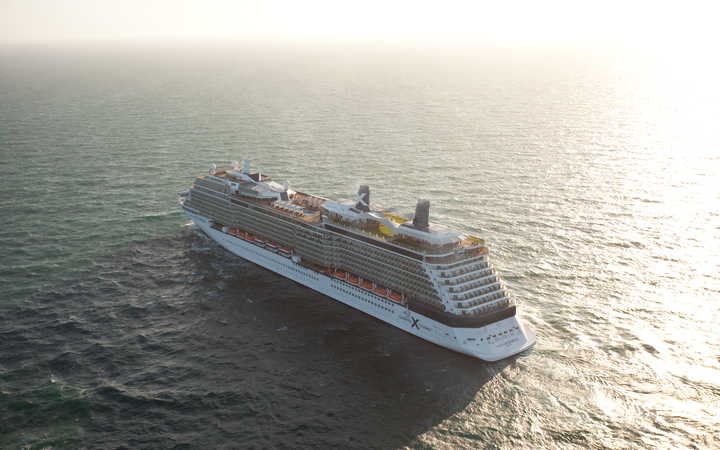 Bateau Celebrity Equinox