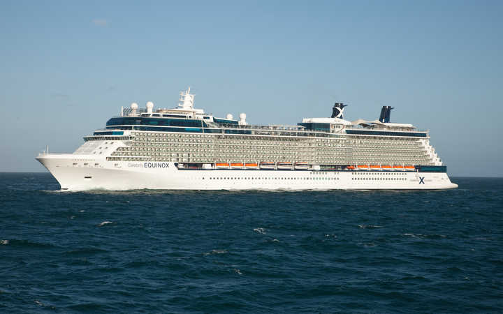 Bateau Celebrity Equinox