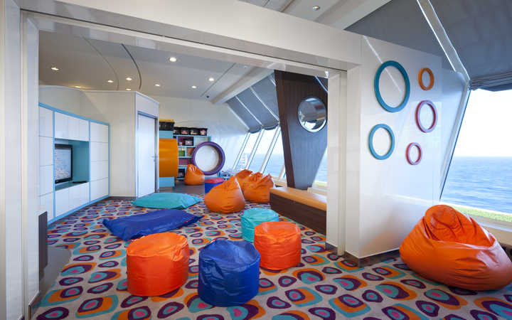 Bateau Celebrity Infinity