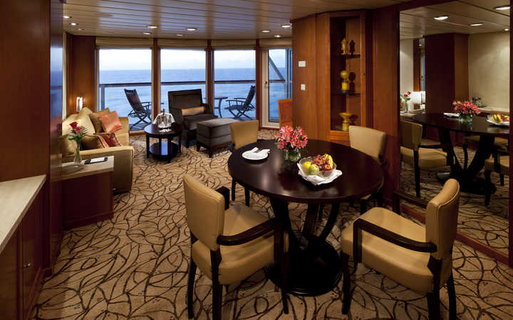 Bateau Celebrity Infinity