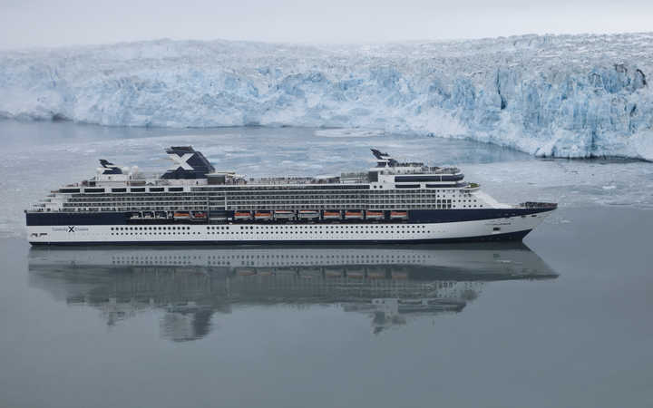 Bateau Celebrity Millennium
