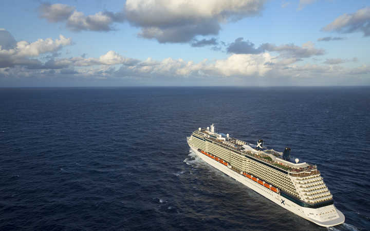 Bateau Celebrity Reflection
