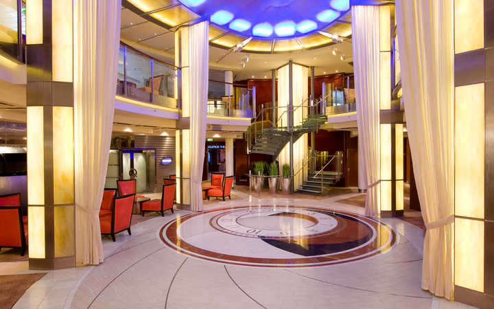 Bateau Celebrity Solstice