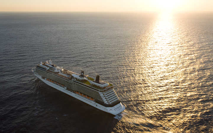 Bateau Celebrity Solstice