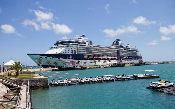 Bateau Celebrity Summit