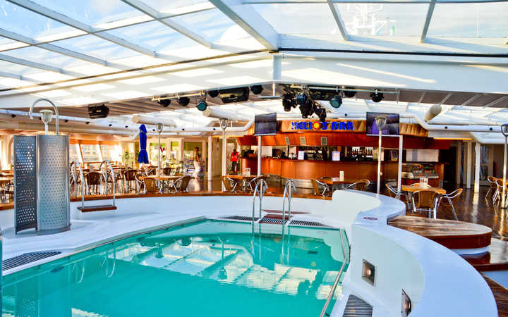 Bateau Celestyal Crystal