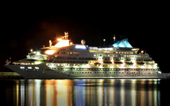 Bateau Celestyal Crystal