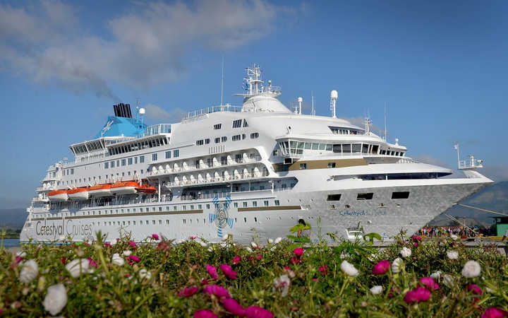 Bateau Celestyal Crystal