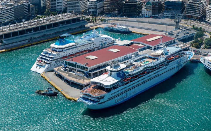 Bateau Celestyal Crystal