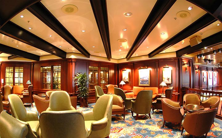 Bateau Emerald Princess