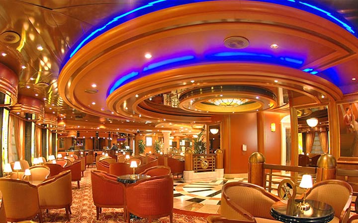 Bateau Emerald Princess