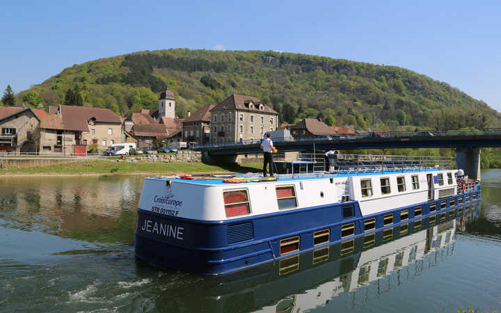 Jeanine (ou similaire)