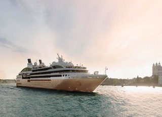 croisière Fjords : De l’archipel écossais au cercle polaire Arctique 