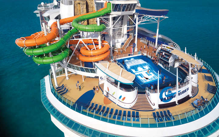 Bateau Liberty of the Seas