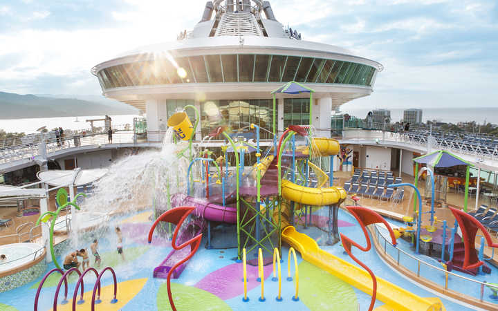 Bateau Liberty of the Seas