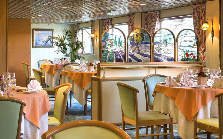 Bateau MS Beethoven (ou similaire)