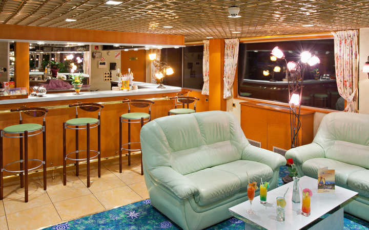 Bateau MS Beethoven (ou similaire)
