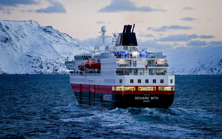 Bateau MS Richard With