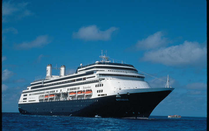 MS Rotterdam (ancien navire vendu)