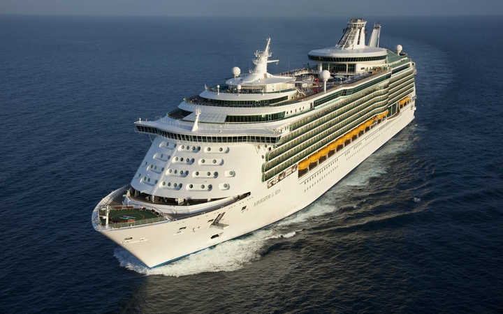 Bateau Navigator of the Seas