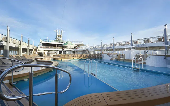 Bateau Norwegian Jade
