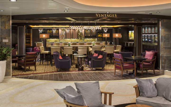 Bateau Ovation of the Seas