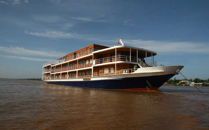 Bateau R/V Indochine (ou similaire)