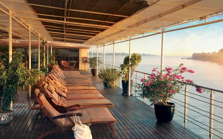 Bateau R/V Mekong Prestige
