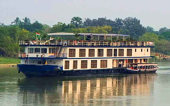 R/V Rajmahal