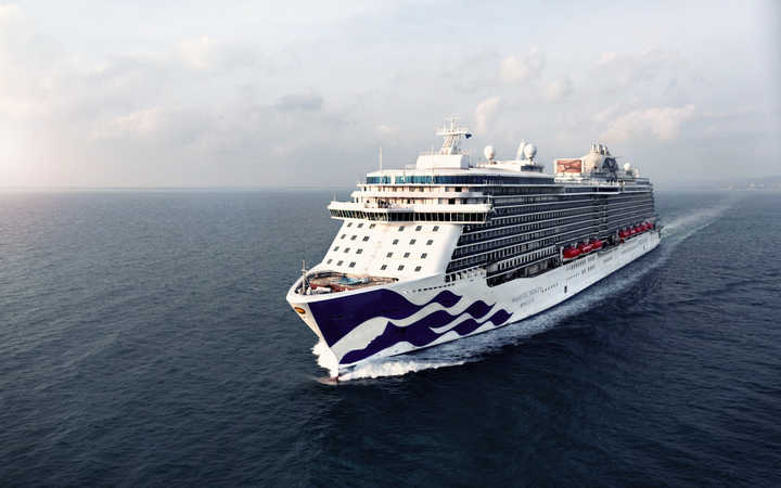 Bateau Regal Princess