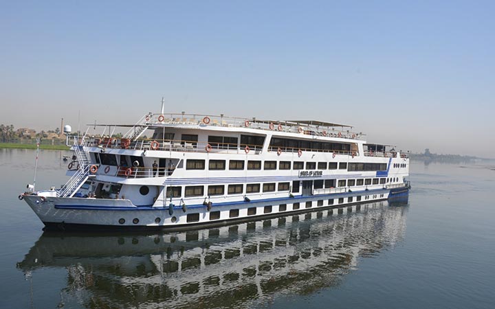 RV Star of Luxor (ou similaire)