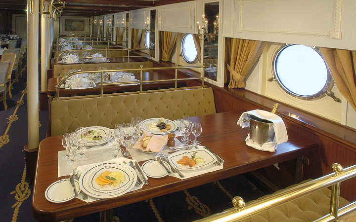 Bateau Star Flyer