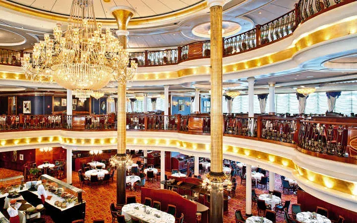 Bateau Voyager of the Seas