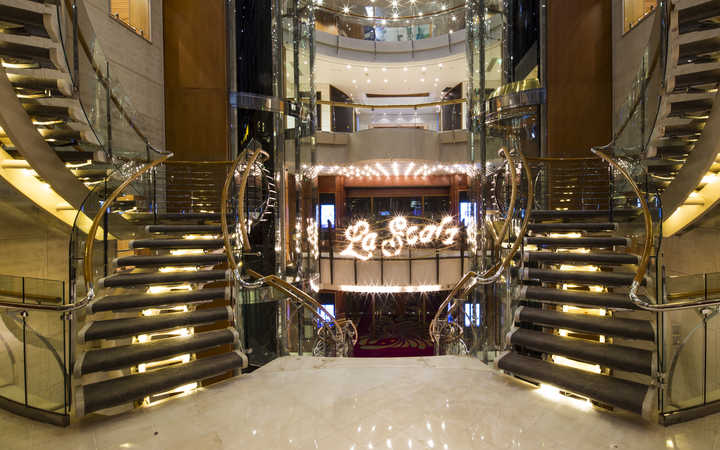 Bateau Voyager of the Seas