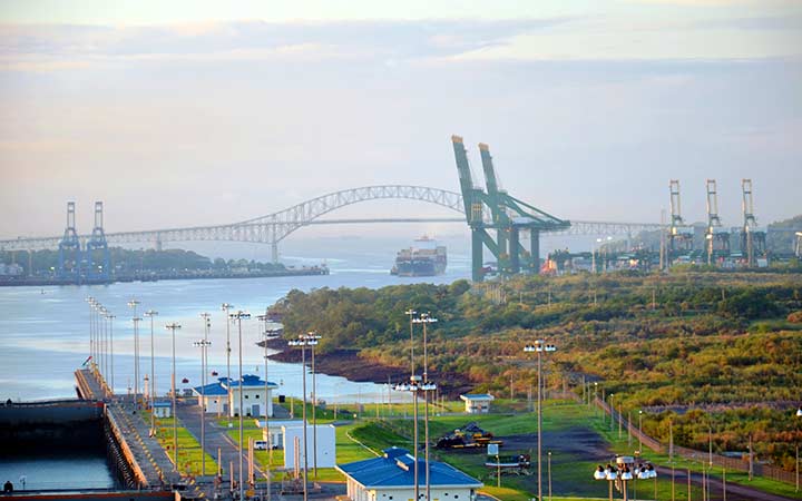 Escale Canal de Panama