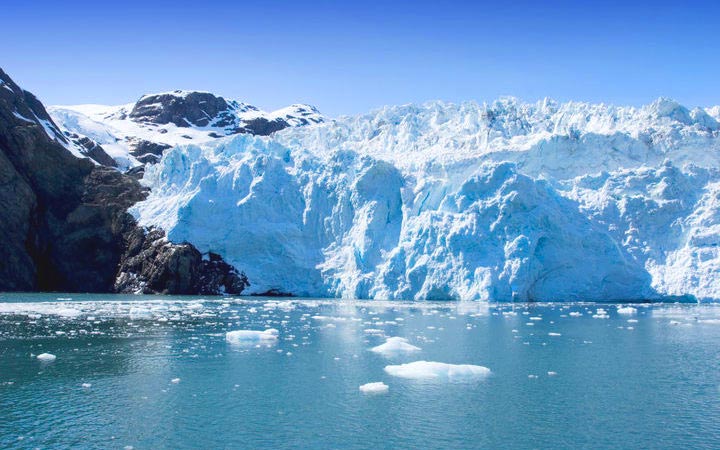 Alaska (Glacier Hubbard)
