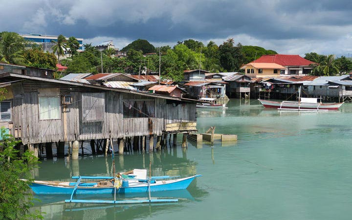 KAMPONG CHHNANG - LAC TONLE