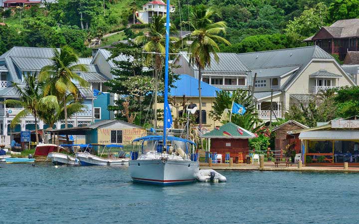 Ste Lucie (Marigot Bay)