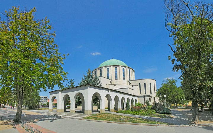 Mohács (Hongrie), Vukovar (Croatie)