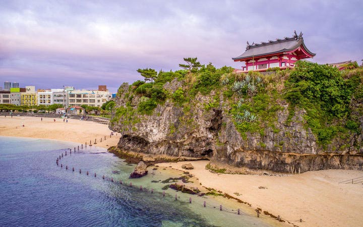 Escale Naha Okinawa